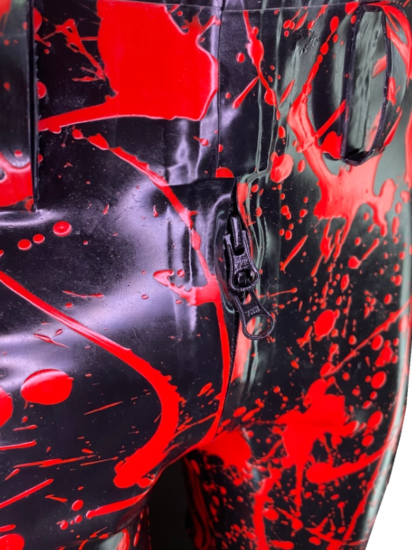 Jean Bleachers, Black & Red, Street Punk Style